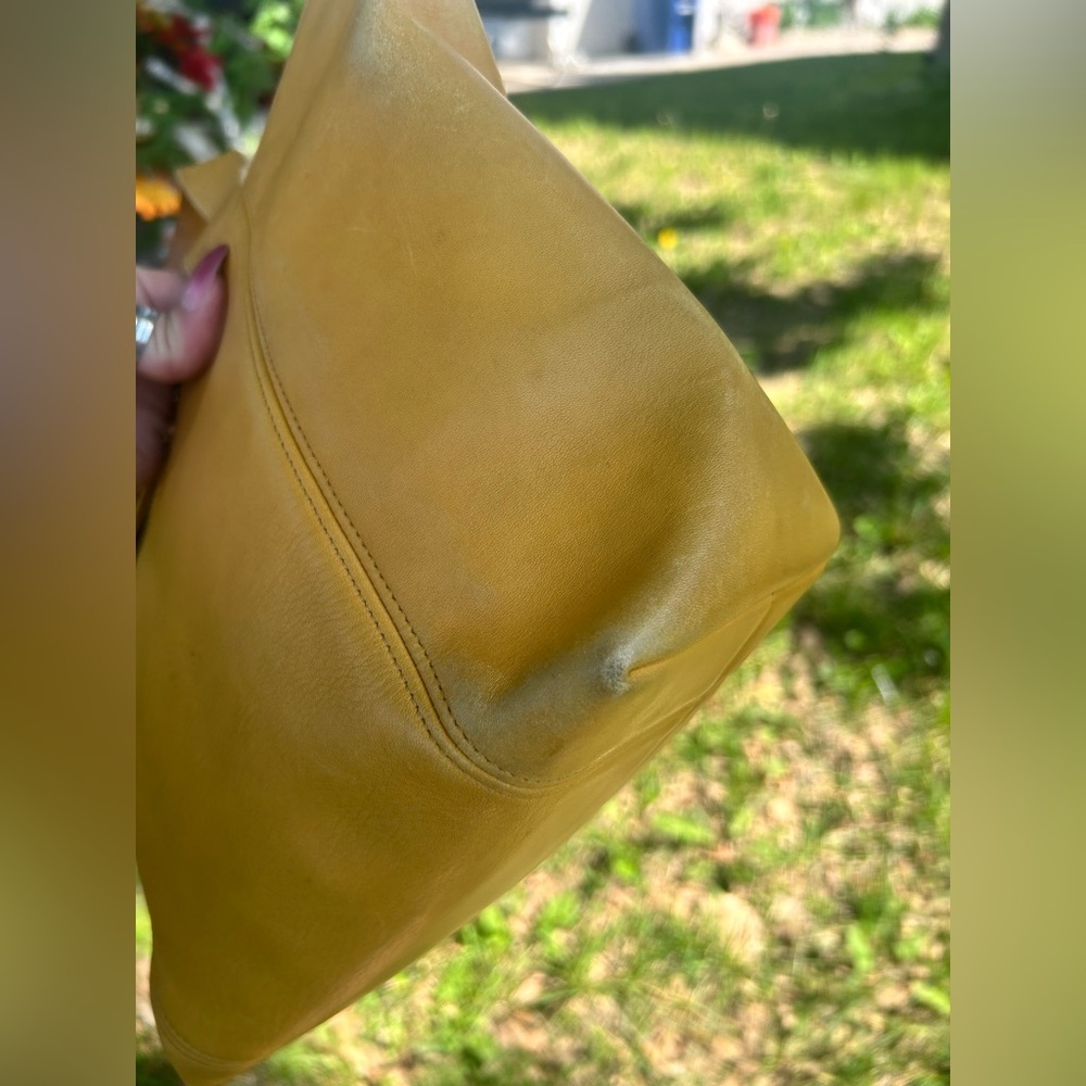 1994 True Vintage Coach Waverly Yellow Tote Bag​ - Picture 8 of 15